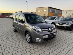 Grau Gebraucht 2017 Renault Kangoo Intens Van / Kleinbus | 15.750 € (Teuer)