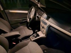 Silber Gebraucht 2008 Opel Astra Kombi | 1.500 € (Guter Preis)