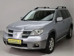 Silber Gebraucht 2005 Mitsubishi Outlander Intense SUV | 4.790 € (Fairer Preis)