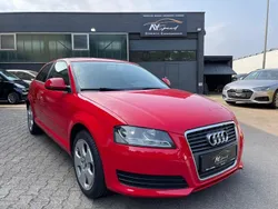Rot Gebraucht 2010 Audi A3 Attraction Coupé | 6.299 € (Fairer Preis)