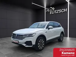 Weiß Gebraucht 2022 VW Touareg SUV | 44.990 €
