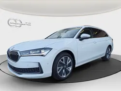 Weiß Neu 2025 Skoda Superb Selection Kombi | 38.688 € (Fairer Preis)