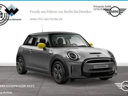 Grau Gebraucht 2022 Mini Cooper SE Hatch Kleinwagen | 15.440 € (Fairer Preis)