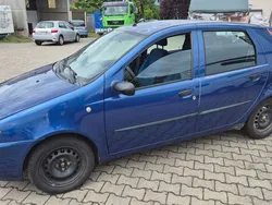 Blau Gebraucht 2001 Fiat Punto Kleinwagen | 850 € (Guter Preis)