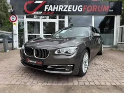 Grau Gebraucht 2015 BMW 730 Comfort Edition Limousine | 27.900 € (Etwas zu teuer)