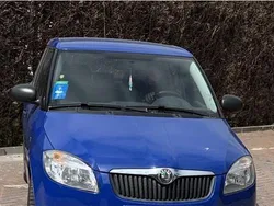 Blau Gebraucht 2009 Skoda Fabia Kleinwagen | 2.700 € (Fairer Preis)