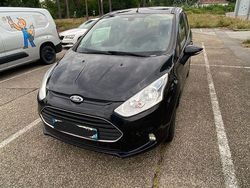 Schwarz Gebraucht 2015 Ford B-MAX Van / Kleinbus | 2.350 € (Guter Preis)