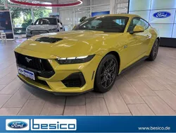Intense lime yellow metallic (gelb) Neu 2025 Ford Mustang GT Fastback Coupé | 65.800 € (Teuer)