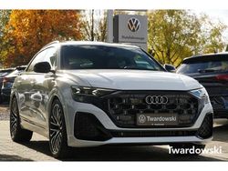 Weiss Gebraucht 2025 Audi Q8 S-Line SUV | 83.990 € (Teuer)