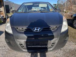 Schwarz Gebraucht 2012 Hyundai i20 Edition Kleinwagen | 1.550 €
