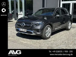 Grau Gebraucht 2025 Mercedes GLC200 Avantgarde SUV | 53.900 € (Guter Preis)