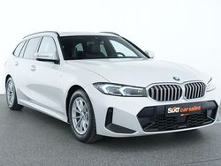 Weiß Gebraucht 2023 BMW 320 M Sport Kombi | 30.990 € (Guter Preis)