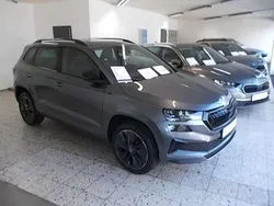 Graphitegrau Neu 2025 Skoda Karoq SportLine SUV | 37.950 € (Etwas zu teuer)