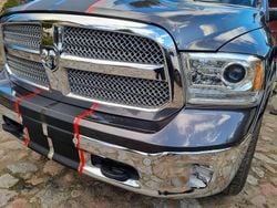 Grau Gebraucht 2016 Dodge Ram Abholung | 27.200 € (Guter Preis)