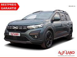 Grün Gebraucht 2024 Dacia Jogger Extreme Van / Kleinbus | 20.950 € (Fairer Preis)