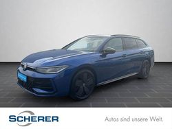 Reef blue metallic (metallic) Gebraucht 2025 VW Passat R-line Kombi | 46.900 € (Superpreis)