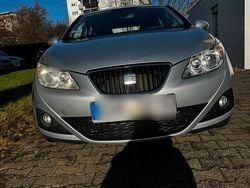 Silber Gebraucht 2011 Seat Ibiza ST Kombi | 2.850 € (Fairer Preis)