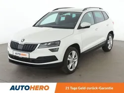 Weiß Gebraucht 2019 Skoda Karoq Style SUV | 22.830 € (Fairer Preis)