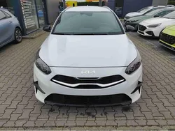 Neu 2025 Kia Ceed Sportswagon 3 Kombi | 25.340 € (Fairer Preis)