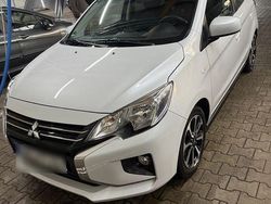 Weiß Gebraucht 2024 Mitsubishi Space Star Kleinwagen | 14.800 € (Fairer Preis)