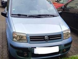 Blau Gebraucht 2004 Fiat Panda Kleinwagen | 1.900 € (Etwas zu teuer)
