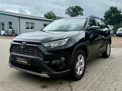 Schwarz Gebraucht 2019 Toyota RAV4 SUV | 21.500 € (Guter Preis)