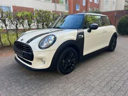 Beige Gebraucht 2015 Mini Cooper D Kleinwagen | 8.600 € (Fairer Preis)