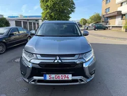 Mitsubishi Outlander P-HEV