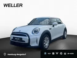 Nanuq white (weiß) Gebraucht 2024 Mini Cooper Kleinwagen | 24.400 € (Superpreis)
