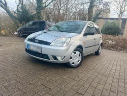 Silber Gebraucht 2003 Ford Fiesta Kleinwagen | 1.400 € (Teuer)