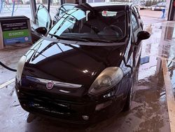 Schwarz Gebraucht 2011 Fiat Punto Kleinwagen | 2.800 € (Fairer Preis)