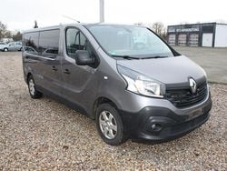 Grau Gebraucht 2018 Renault Trafic Expression Van / Kleinbus | 19.990 € (Fairer Preis)
