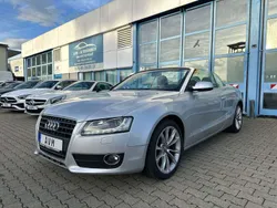 Eissilber metallic Gebraucht 2011 Audi A5 Cabriolet Cabrio | 10.000 € (Guter Preis)