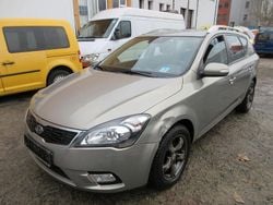 Grau Gebraucht 2009 Kia Ceed Kleinwagen | 2.350 € (Superpreis)
