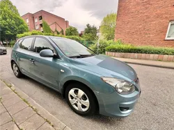 Andere außenfarben Gebraucht 2009 Hyundai i30 Edition+ Limousine | 2.900 € (Fairer Preis)
