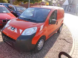 Orange corail Gebraucht 2012 Peugeot Bipper Van / Kleinbus | 7.600 € (Fairer Preis)