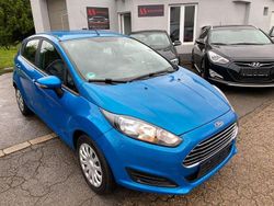 Blau Gebraucht 2015 Ford Fiesta Kleinwagen | 5.990 € (Fairer Preis)