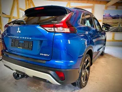 Blau Gebraucht 2022 Mitsubishi Eclipse Cross Plus SUV | 21.490 € (Guter Preis)