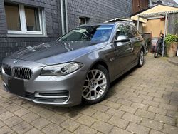 Grau Gebraucht 2013 BMW 520 Sport Line Kombi | 8.599 € (Guter Preis)
