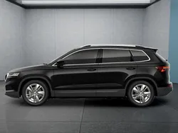 Schwarz Neu 2025 Skoda Karoq SUV | 32.949 € (Guter Preis)