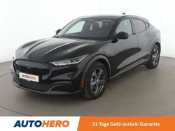 Schwarz Gebraucht 2021 Ford Mustang Mach-E SUV | 29.970 € (Guter Preis)