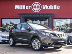 Bronze metallic Gebraucht 2015 Nissan Qashqai Acenta SUV | 16.900 € (Teuer)