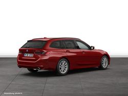 Melbourne rot metallic Gebraucht 2024 BMW 330e Comfort Edition Kombi | 43.524 € (Etwas zu teuer)