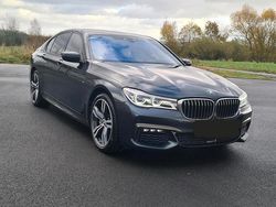Grau Gebraucht 2019 BMW 730 M Sport Limousine | 34.000 € (Fairer Preis)