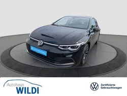 Schwarz Gebraucht 2023 VW Golf VIII Style Limousine | 29.440 € (Etwas zu teuer)
