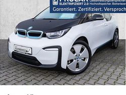 Weiß Gebraucht 2021 BMW i3 Comfort Edition Kleinwagen | 18.990 € (Fairer Preis)
