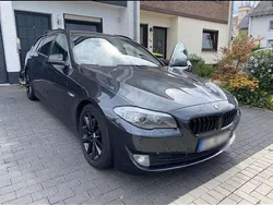 Grau Gebraucht 2010 BMW 525 Kombi | 8.000 € (Etwas zu teuer)
