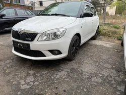 Weiß Gebraucht 2010 Skoda Fabia vRS Limousine | 4.350 € (Fairer Preis)