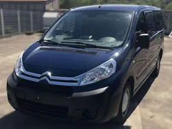 Farbe blau imperial Gebraucht 2014 Citroën Jumpy Van / Kleinbus | 3.700 € (Superpreis)