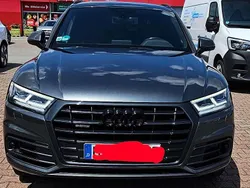 Grau Gebraucht 2018 Audi Q5 SUV | 21.850 € (Fairer Preis)